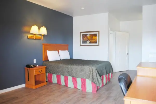 Bestway Inn 6